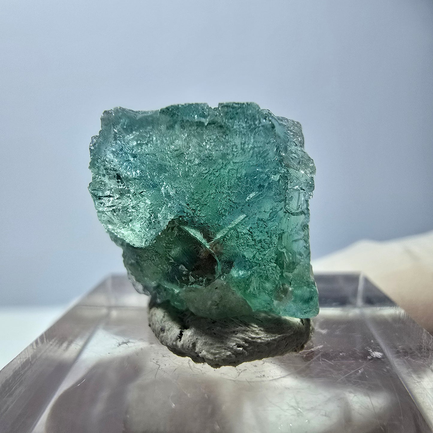 Klarer Phantom Fluorit Würfel parkettiert, grün Okorusu, Namibia 15*14*14mm