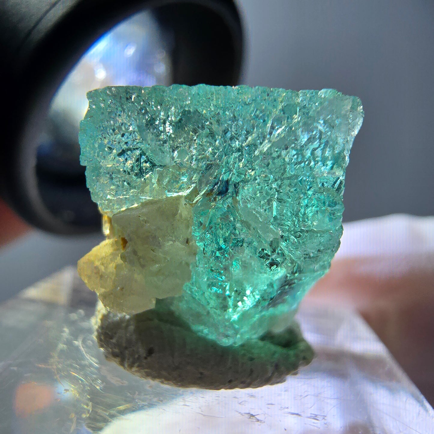 Klarer Phantom Fluorit Würfel parkettiert, grün Okorusu, Namibia 15*14*14mm