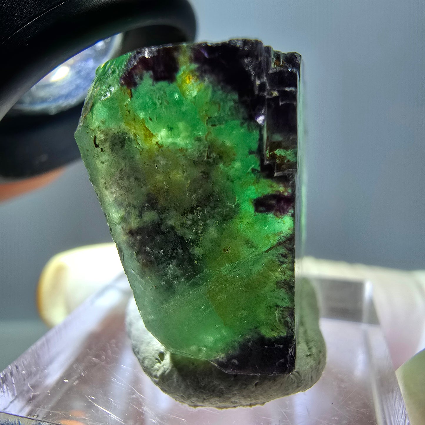 Cube de fluorite fantôme parqueté, zonal, vert violet Okorusu, Namibie 24*22*17mm