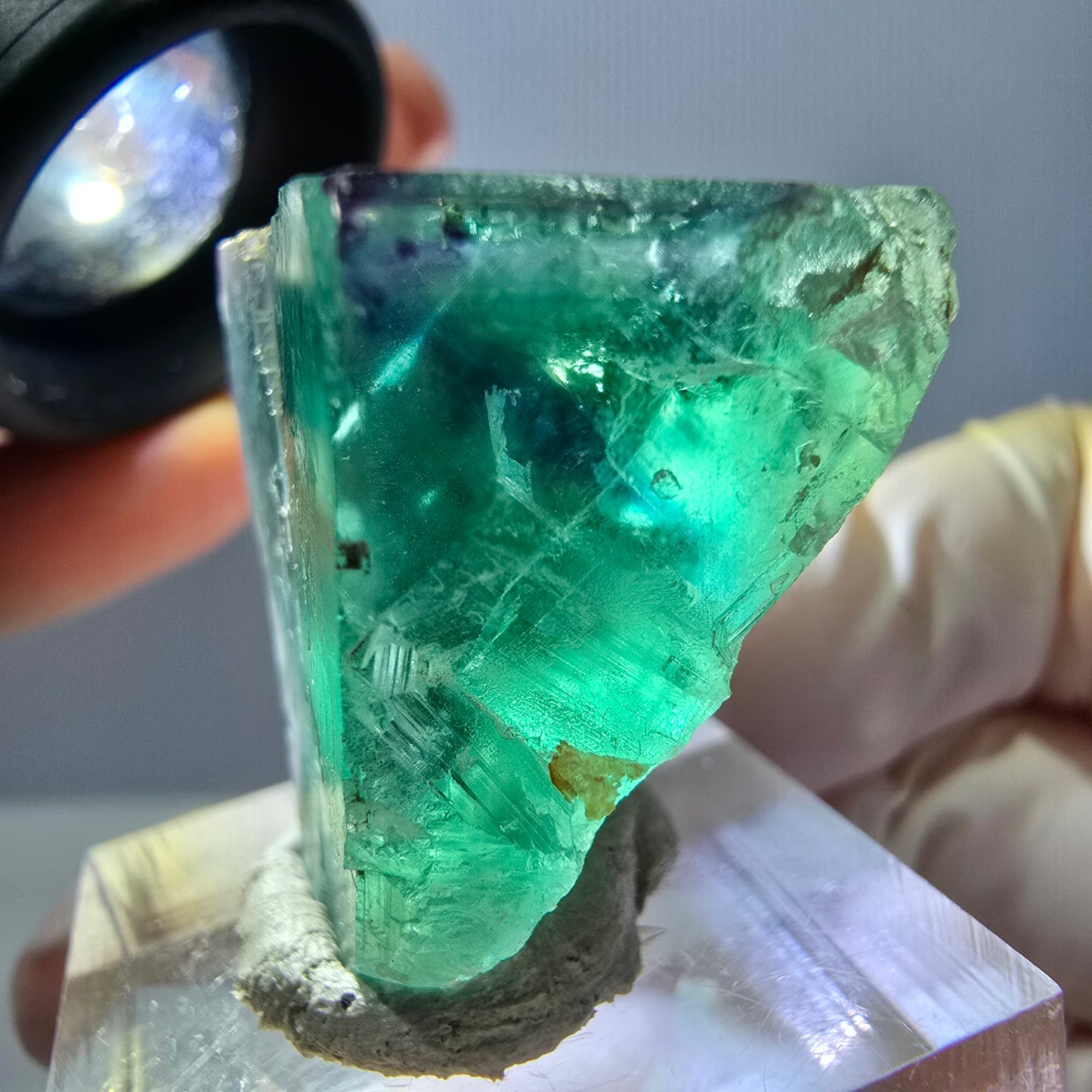 Cube de fluorite fantôme parqueté, zonal, vert violet Okorusu, Namibie 27*27*20mm