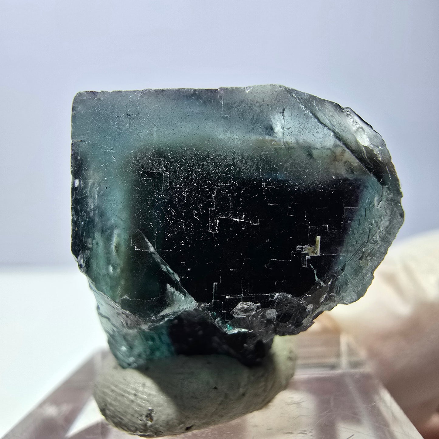 Phantom Fluorite cube parquetted, green purple Okorusu, Namibia 27*22*21mm