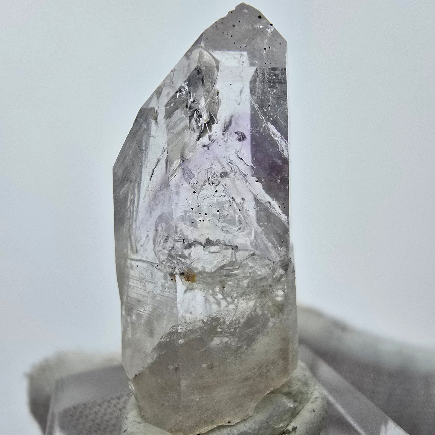 Enhydro Phantom Amethyst 1x Blase Streep Mine Goboboseb Namibia 35*15*10mm