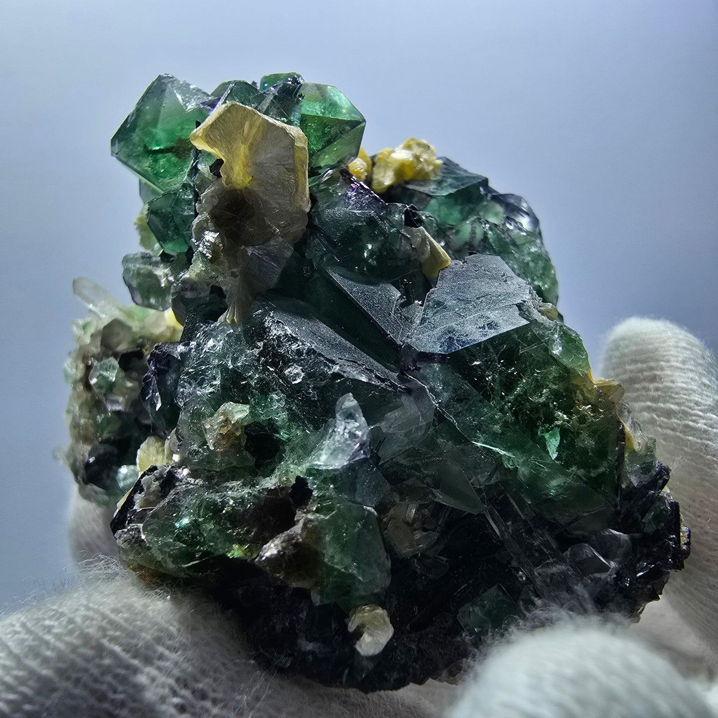 Phantom Fluorit zonal Schörl Rauchquarz Muskovit Erongo, Namibia 56*45*38mm