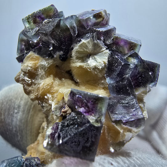 Bunte Phantom Fluorit Würfel Muskovit Schörl Turmalin Erongo, Namibia 43*39*30mm