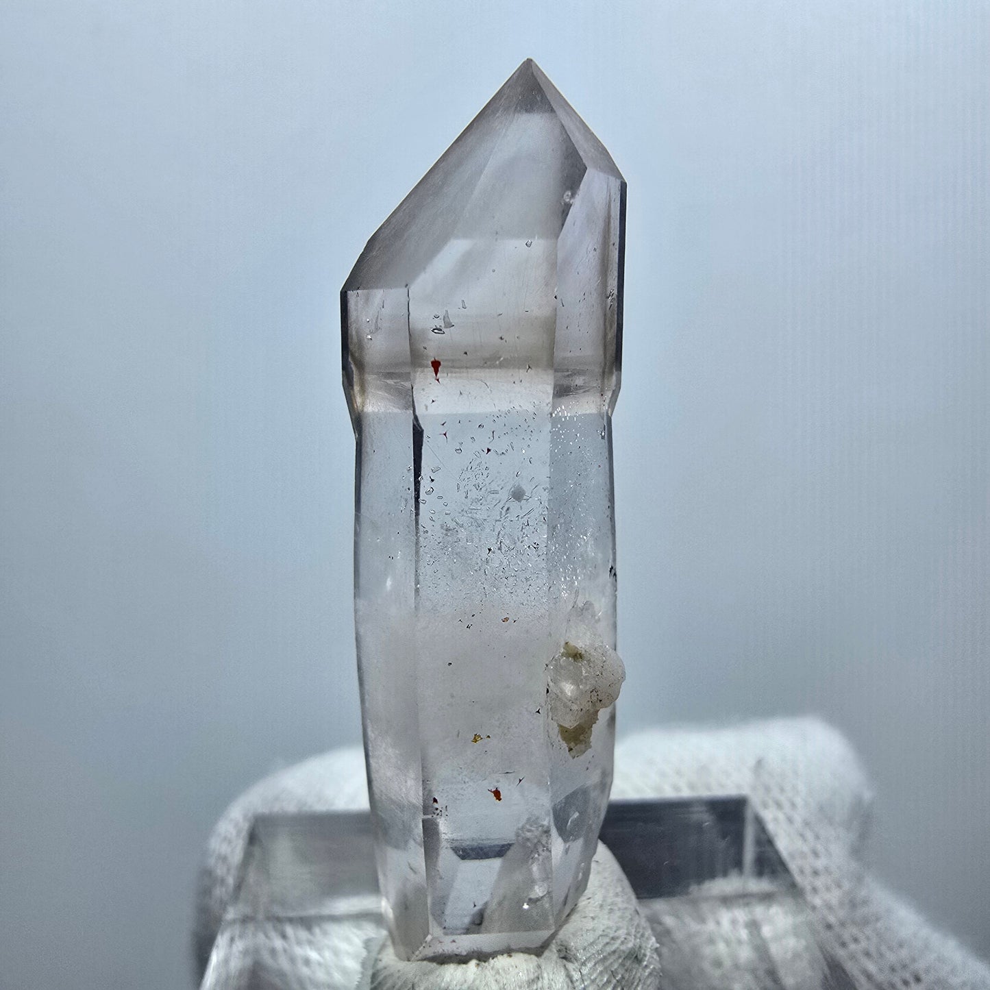 Quartz fumé fantôme transparent DT Scepter Point Goboboseb, Namibie 39 x 11 x 9 mm
