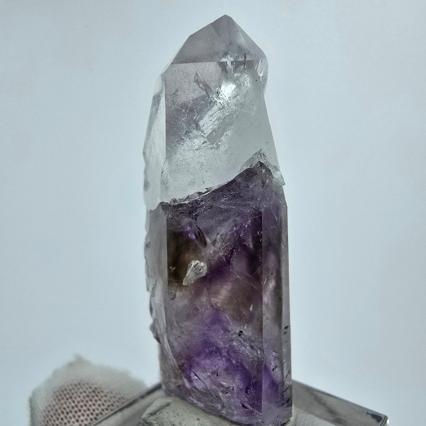Phantom Amethyst Prehnit Hämatit Kristall Streep Mine Gobobo. Namibia 48*19*14mm