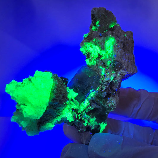 Spécimen rare d'opale hyalite, de quartz fumé et d'orthose, Erongo, Namibie, 70 x 61 x 30 mm