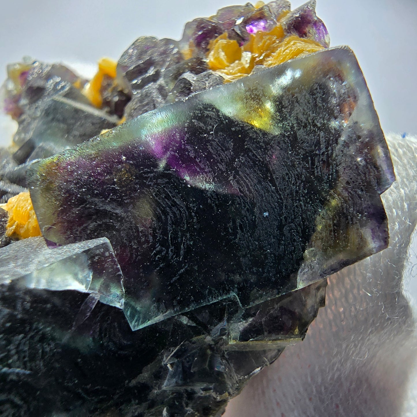 Bunte Phantom Fluorit Würfel Hyalit Muskovit Stufe Erongo, Namibia 51*39*30mm