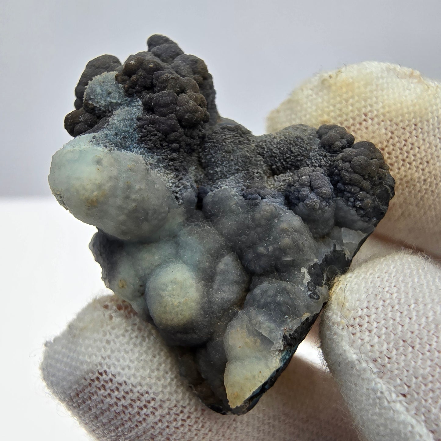 Seltene Shattuckit Stufe mit Kugel Kristallen blau Kaokoveld, Namibia 29*24*14mm