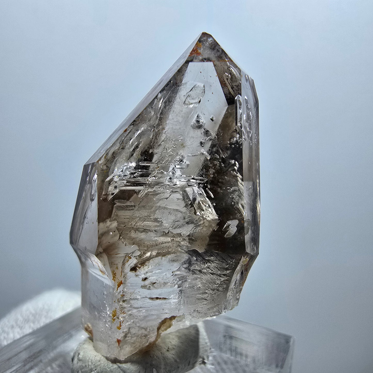 Sceptre en quartz fumé fantôme Enhydro, 1x Bubble Goboboseb, Namibie 36 x 20 x 17 mm