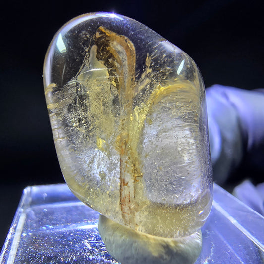 Seltener klarer Citrin Kristall, poliert 24*16*11mm aus Minas Gerais, Brasilien