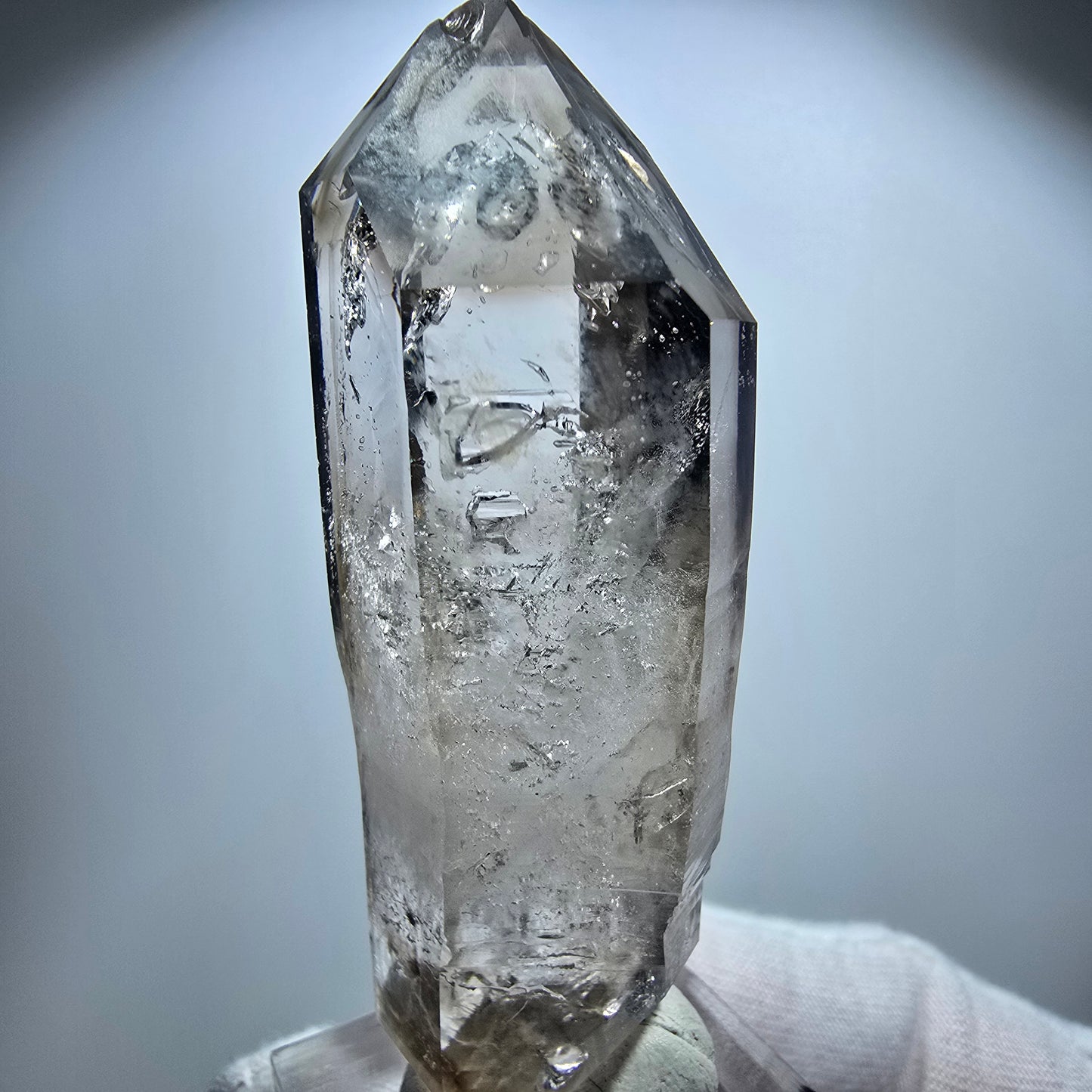 Großer Phantom Rauchquarz DT Zepter Kristall Goboboseb, Namibia 67*25*18mm