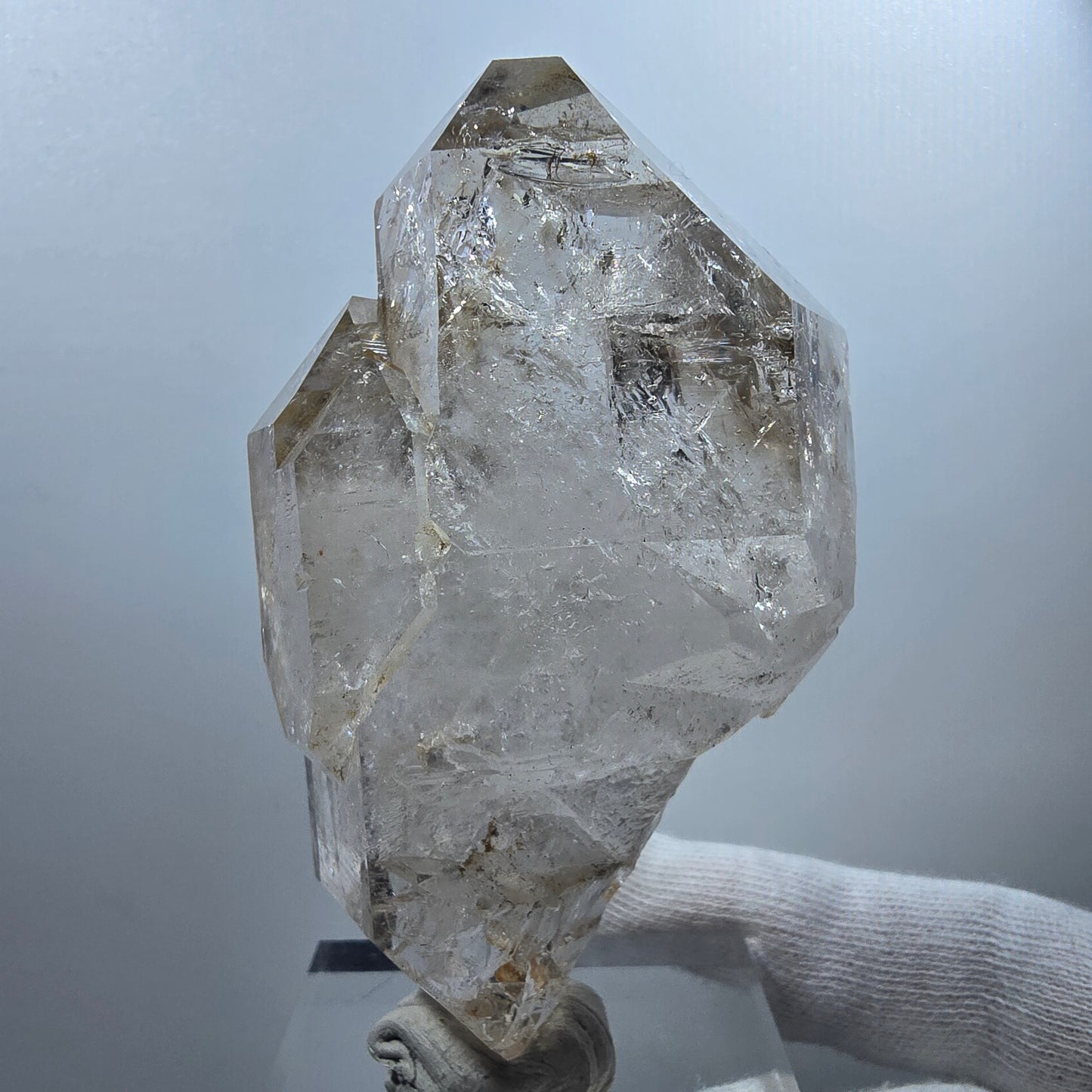 Sceptre DT Enhydro Squelette Quartz Fumé 1x Gobobos de Poche Bulle Valentine. Namibie 88 x 51 x 27 mm