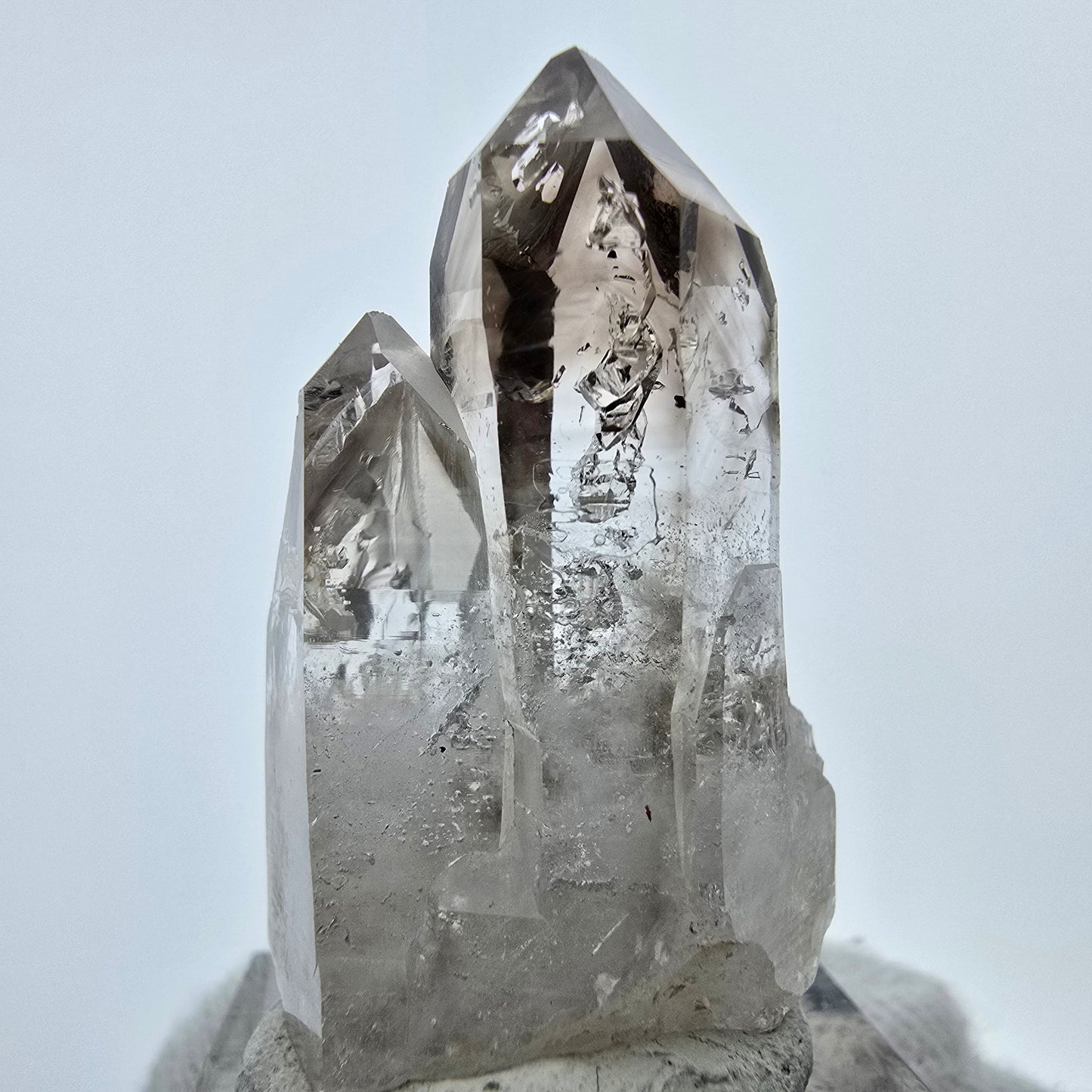 Klare Phantom Rauchquarz Zepter Stufe Goboboseb, Namibia 39*21*20mm