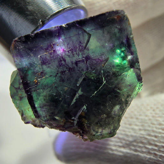 Spécimen zonal de cube de fluorite fantôme, vert violet, Okorusu, Namibie, 30 x 26 x 17 mm