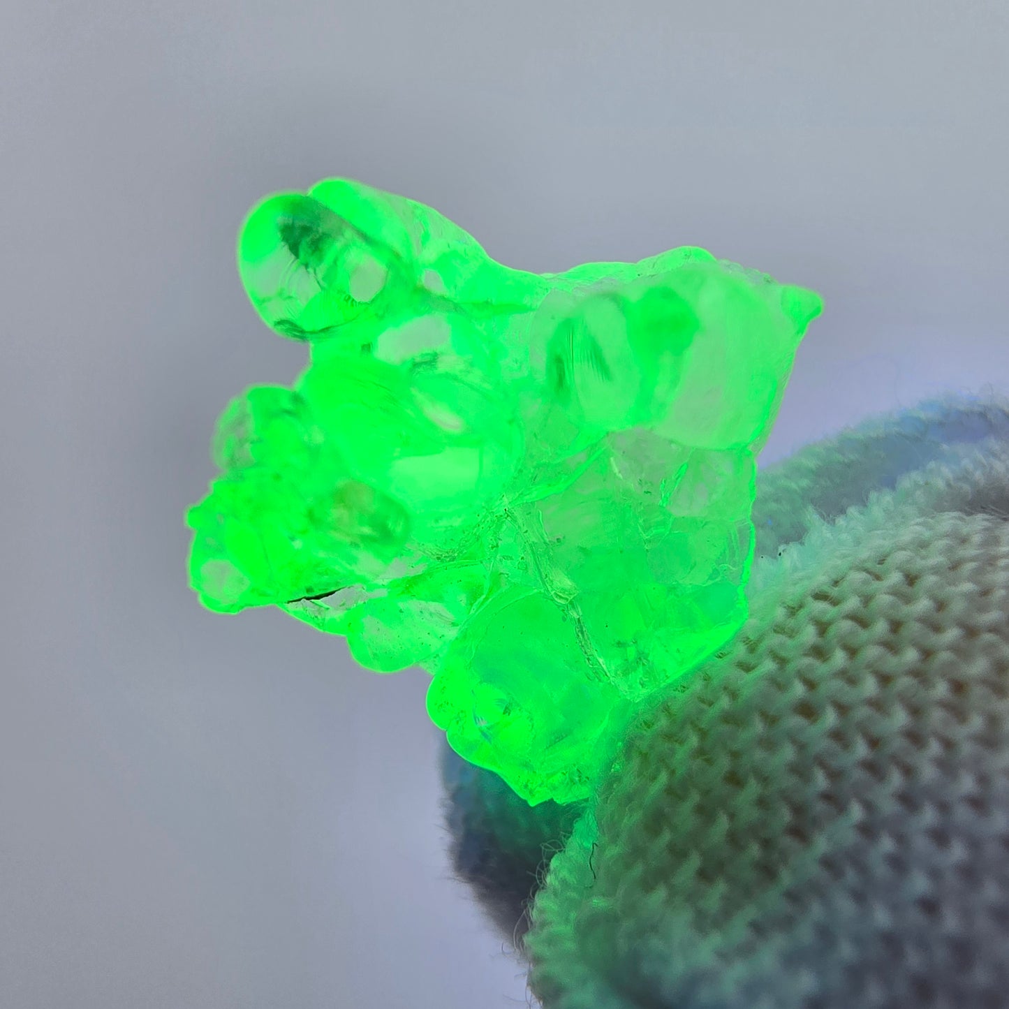 Seltene Hyalit, UV Opal Stufe Erongo, Namibia 13*11*7mm Mineraliensammlung