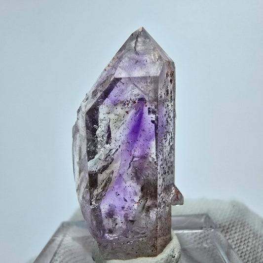 Cristal d'améthyste fantôme Harlequin Streep Mine Goboboseb Namibie 31*17*12mm