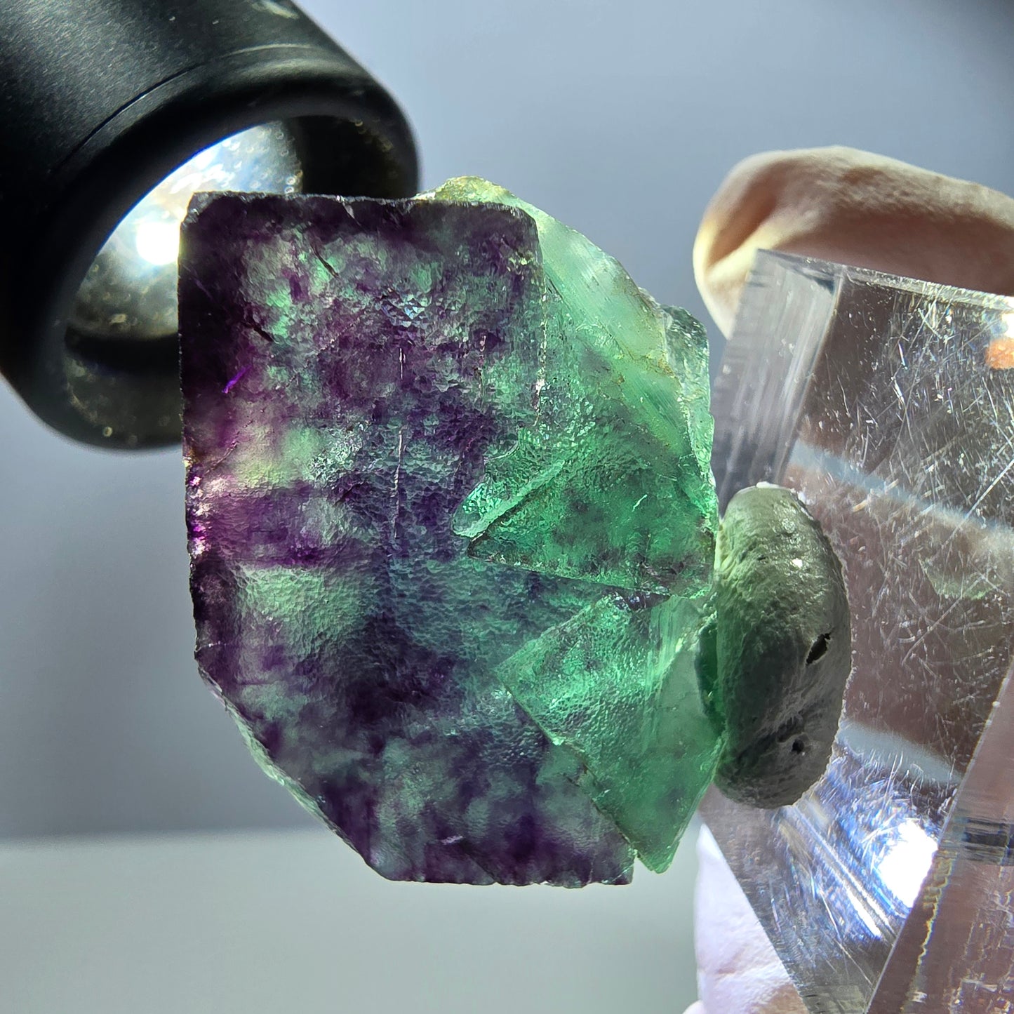 Spécimen rare de cube de fluorite, vert violet, Okorusu, Namibie, 29 x 26 x 15 mm