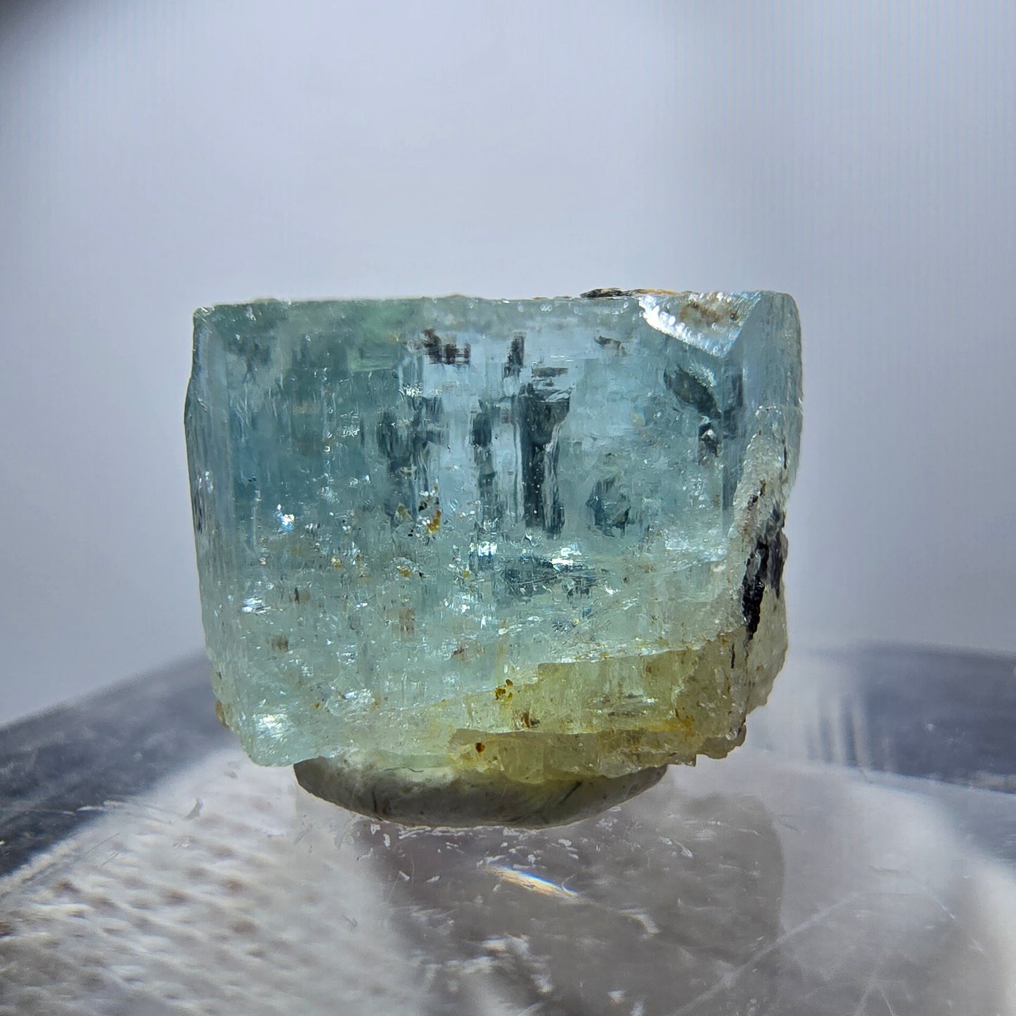 Seltener Aquamarin X mit Schörl Turmalin Erongo, Namibia 13*11*10mm