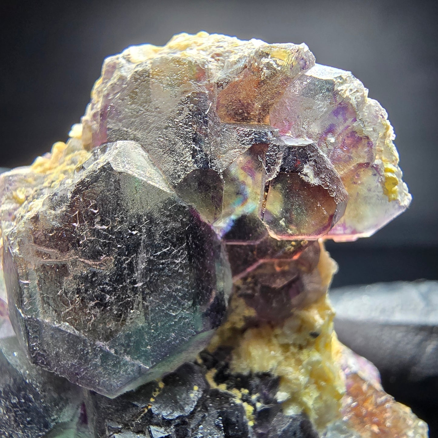 Phantom Fluorit grün lila braun, Muskovit Hyalit Stufe Erongo Namibia 66*57*51mm