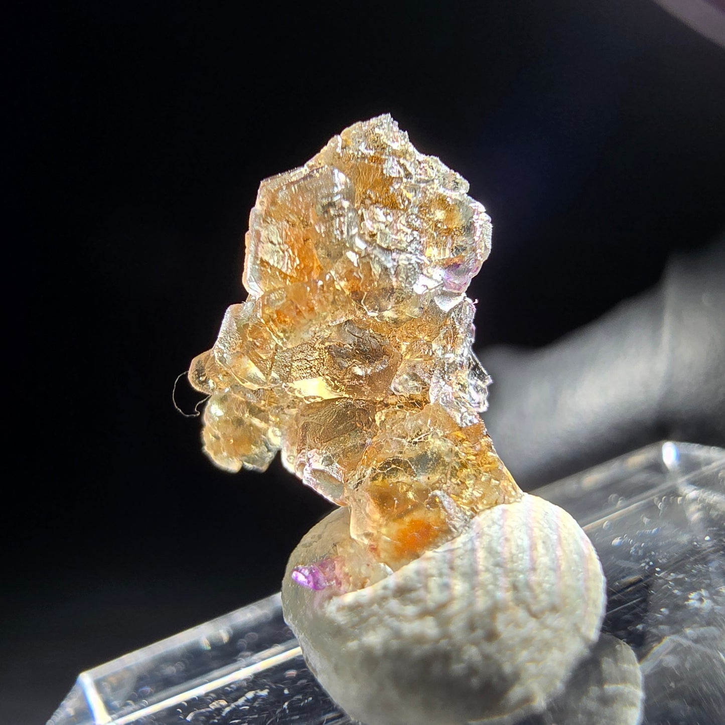 Klare gelb lila Fluorit Stufe Erongo, Namibia 12*9*5mm Sammlung