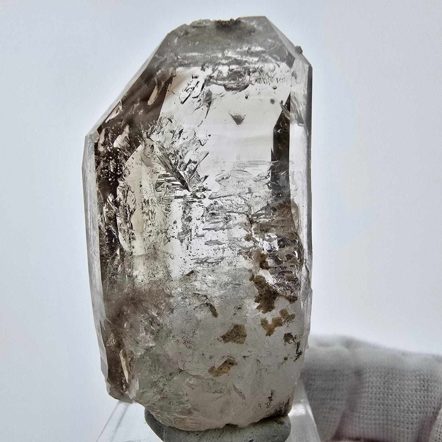 Enhydro Phantom Smoky Quartz Sceptre Tip 3x Bubble Goboboseb, Namibie 51*26*14mm