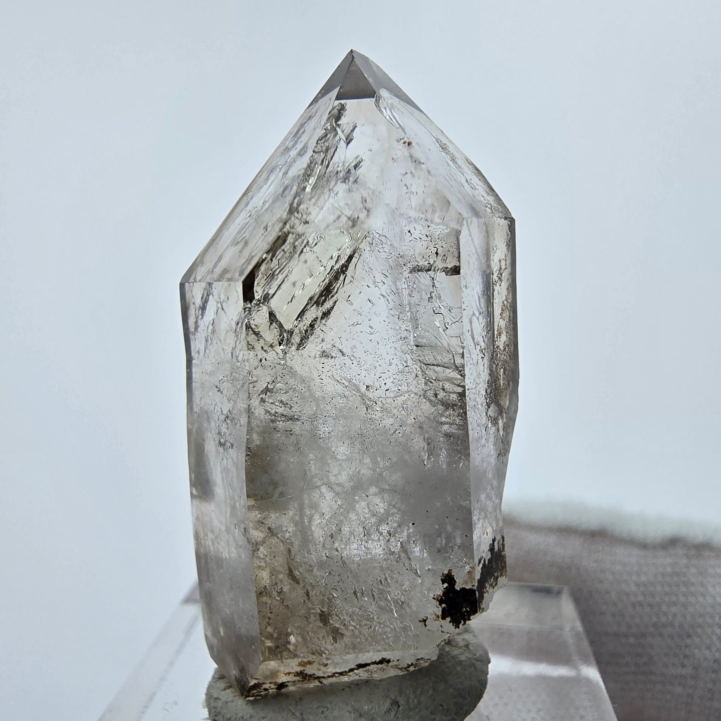 Enhydro Phantom Smoky Quartz Sceptre Tip 2x Bubble Goboboseb, Namibie 35*18*13mm