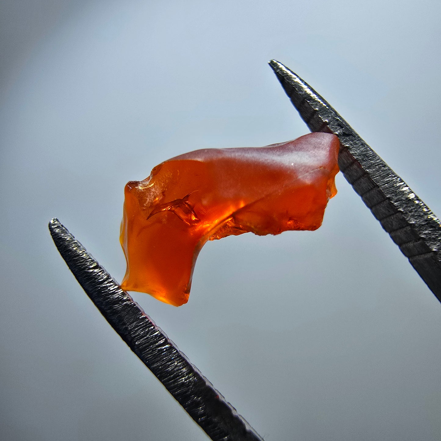 Seltener Feueropal Kristall, rot orange Mexiko 12*6*5mm