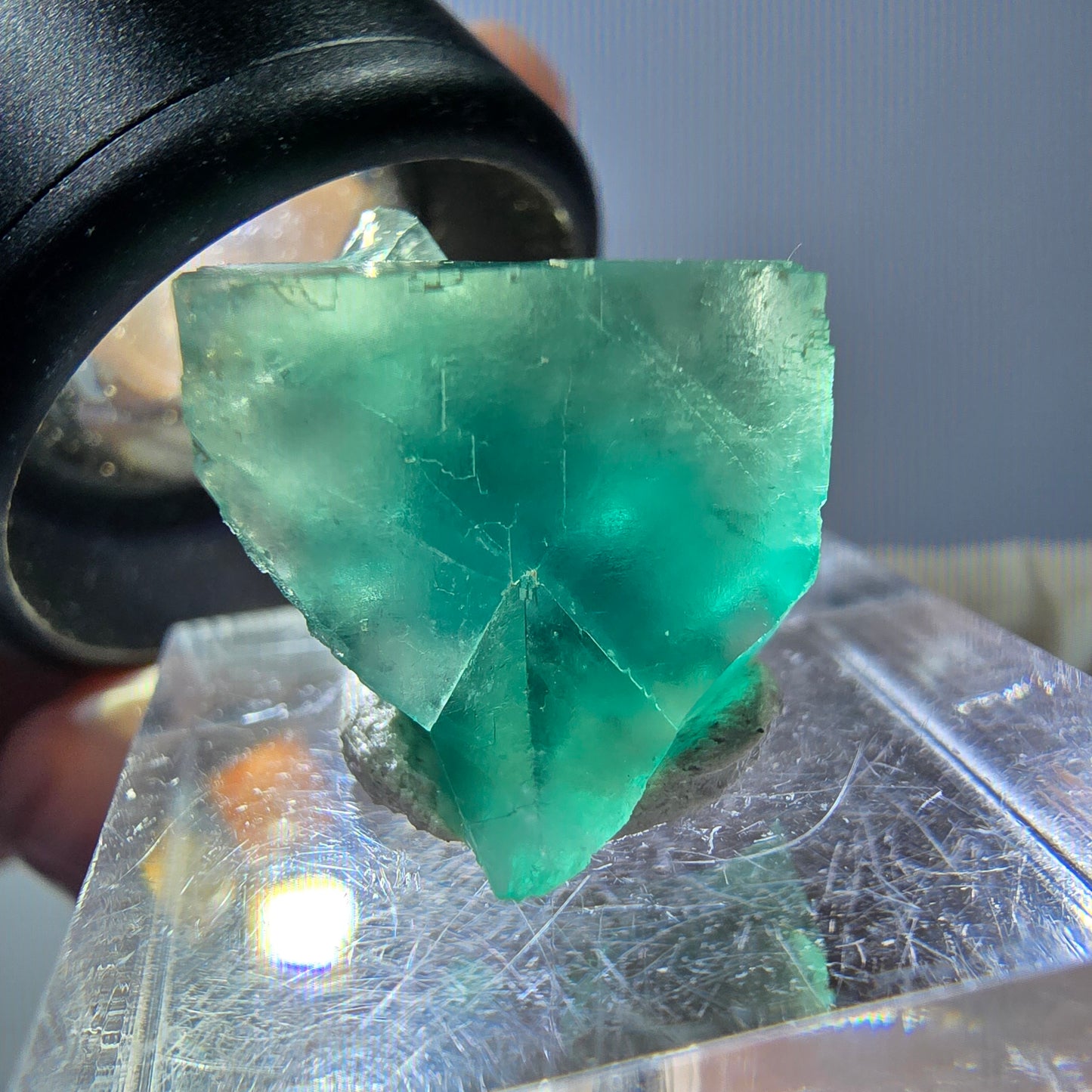 Rare spécimen de cube de fluorite fantôme, vert Okorusu, Namibie 17 x 16 x 16 mm