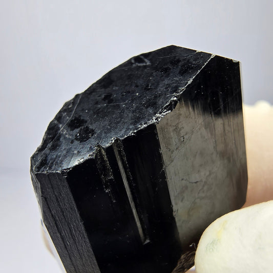 Beautiful Schorl Tourmaline specimen black Erongo, Namibia 33*22*9mm collection