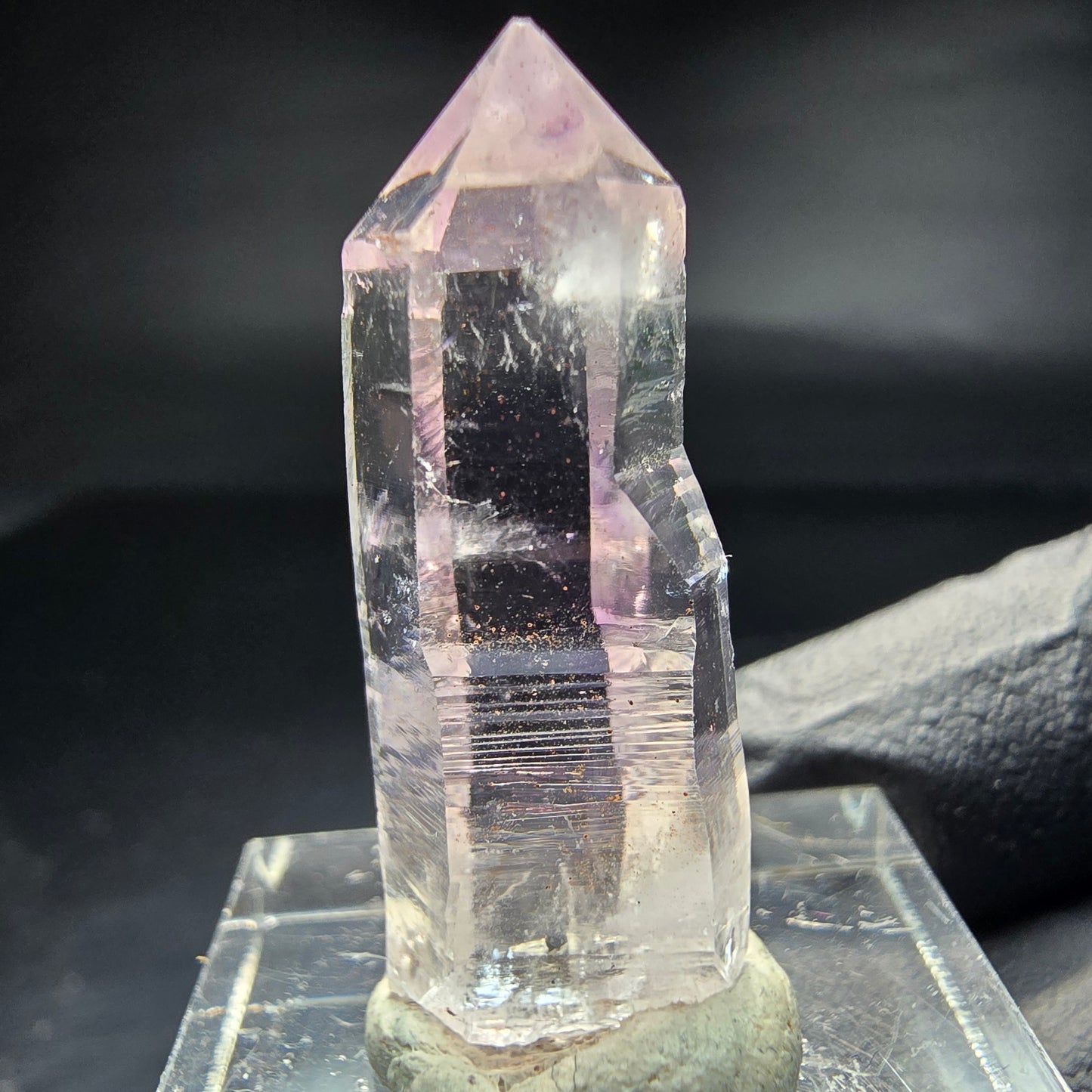 Klare Phantom Amethyst Zepter Spitze Goboboseb Namibia 31*11*9mm Sammlung