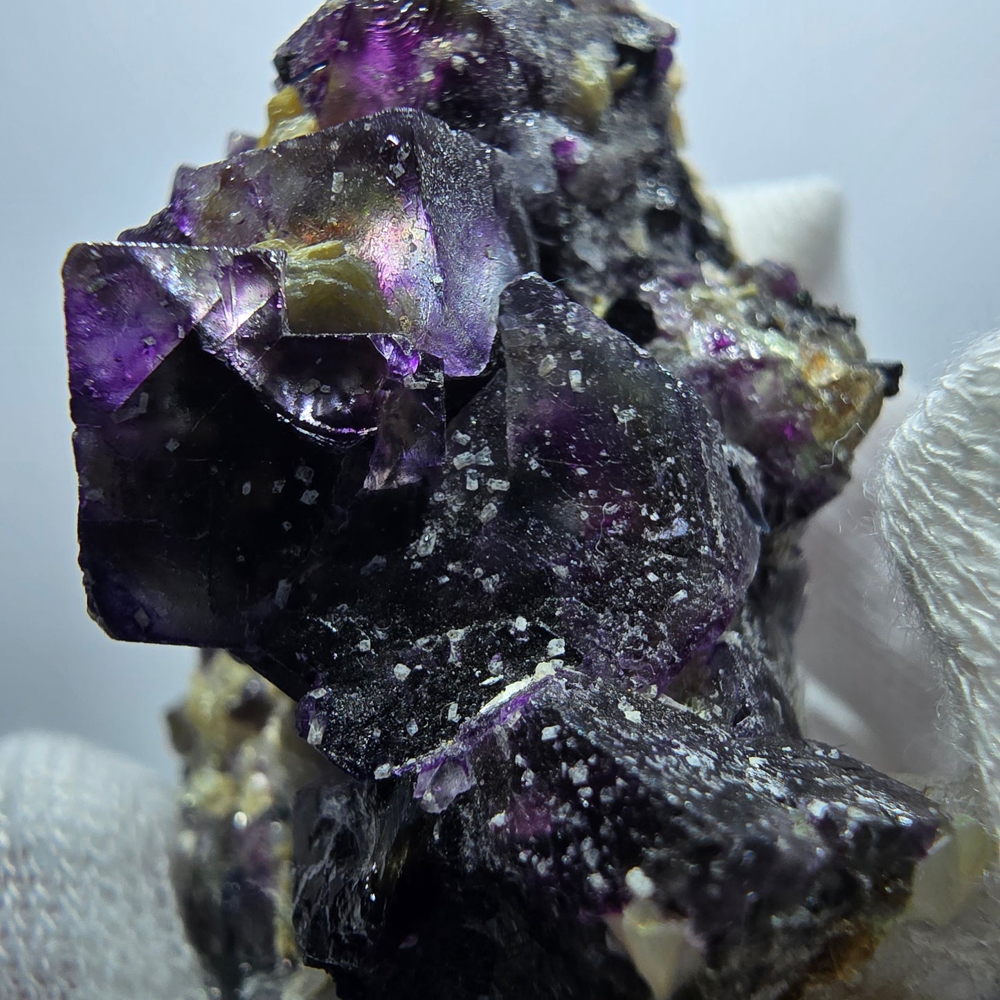 Colorful Phantom Fluorite Cubes Schorl Tourmaline Muscovite Erongo, Namibia 62*41*36mm