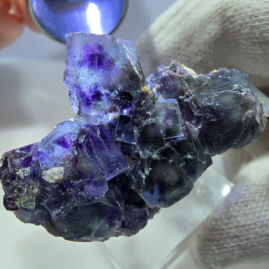 Spécimen de cube de fluorite fantôme transparente, vert-violet zonal, Okorusu, Namibie, 41 x 37 x 25 mm