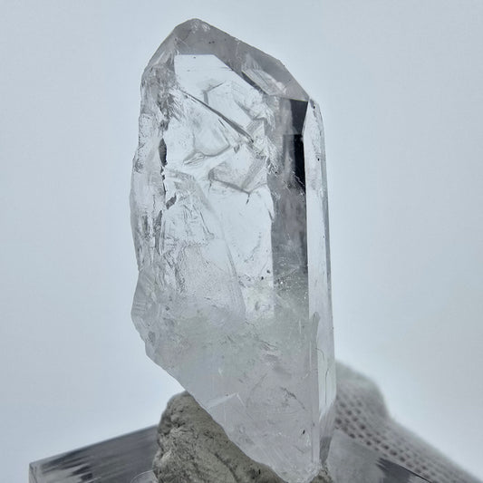 Klare Lemurian Epidot Quarz Spitze Streep Mine, Goboboseb, Namibia 41*17*15mm