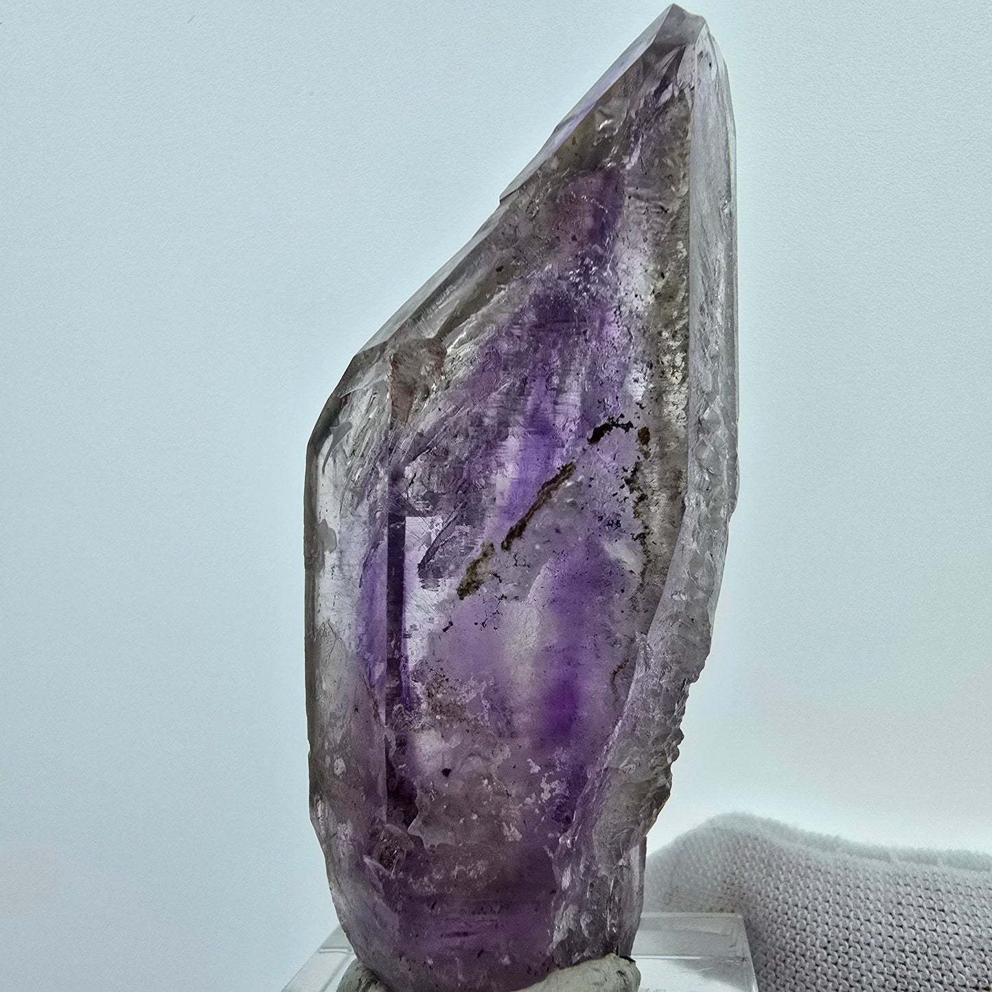 Phantom Amethyst, Fenster Skelett Zepter Goboboseb, Namibia 62*23*20mm, Sammlung