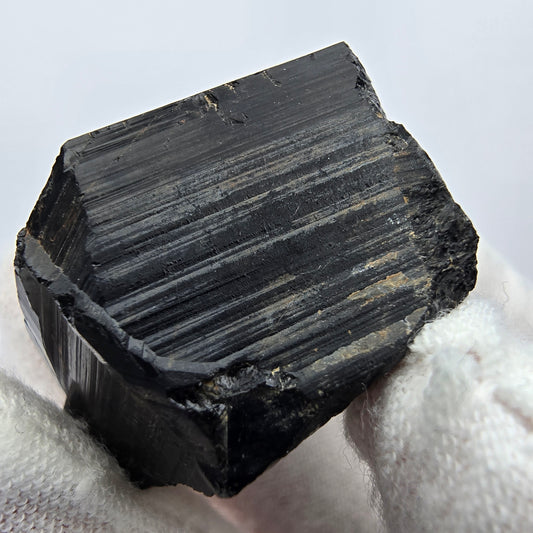 Symmetrischer Schörl Turmalin Kristall Erongo, Namibia 31*22*18mm Sammlung