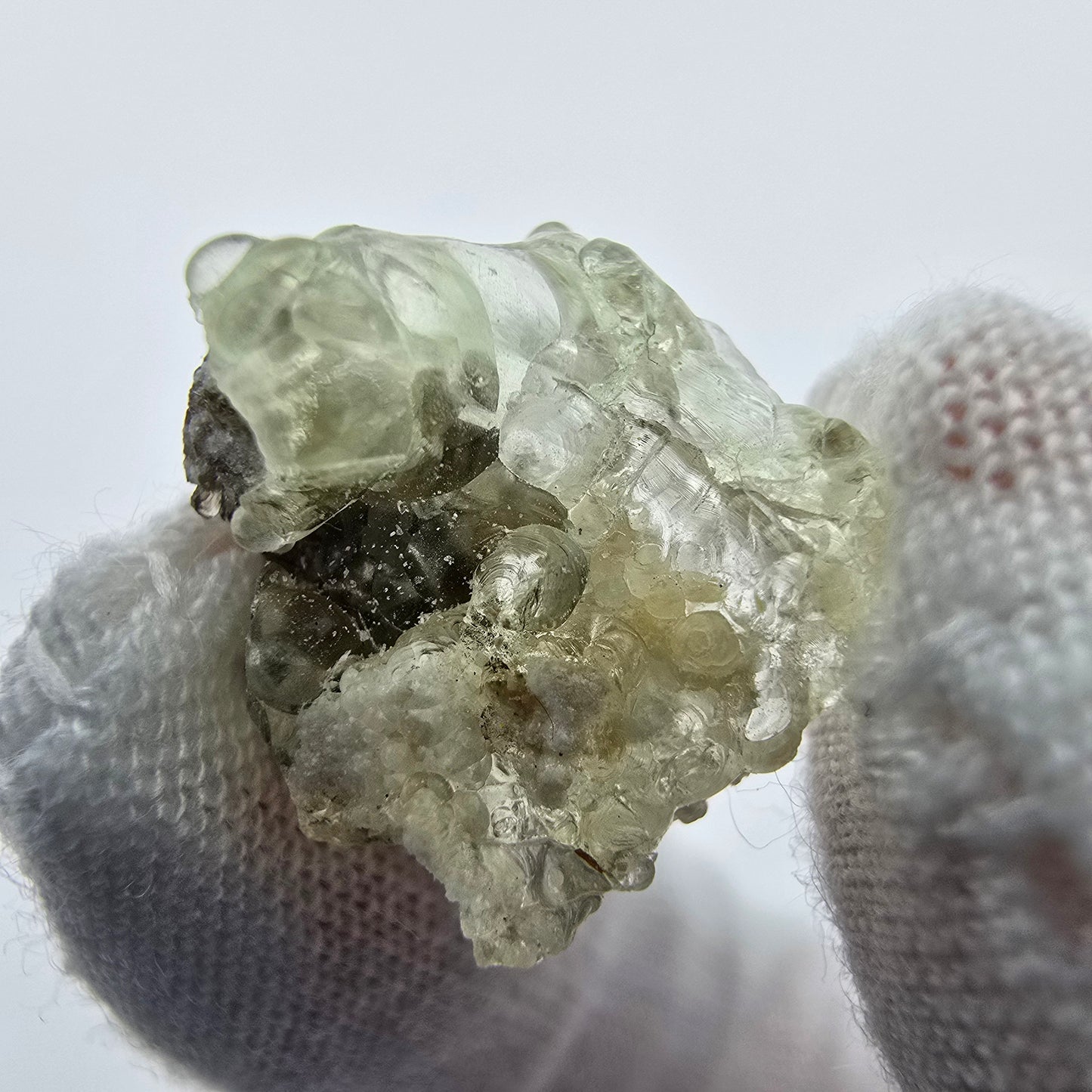 Seltene Hyalit, UV Opal Stufe Erongo, Namibia 15*14*10mm Mineraliensammlung