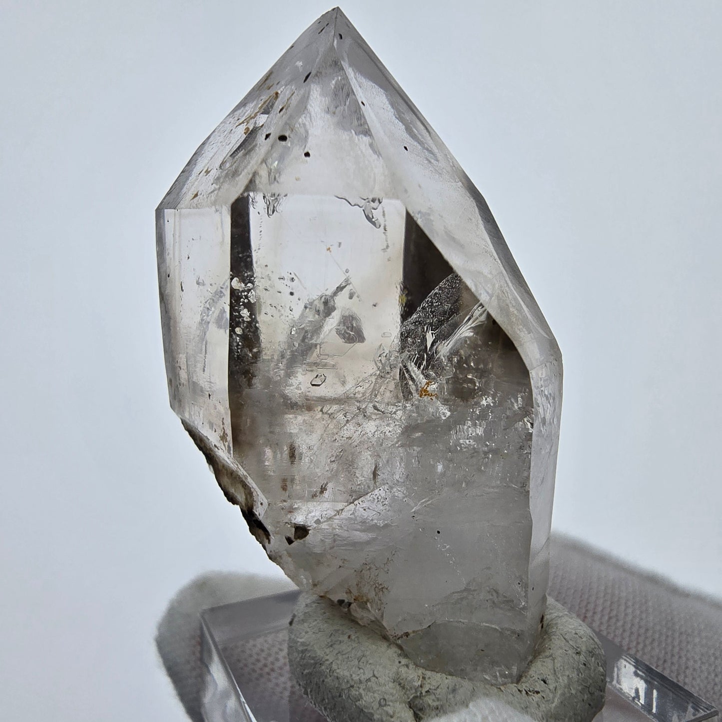 Enhydro Phantom Quartz fumé Sceptre Tip 1x Bubble Goboboseb, Namibie 47*30*22mm