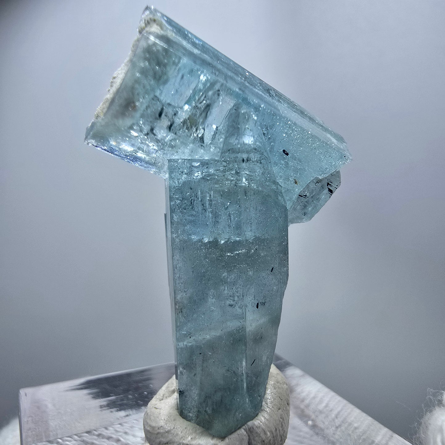 Seltener Aquamarin X mit Orthoklas, Schörl Turmalin Erongo, Namibia 30*21*10mm