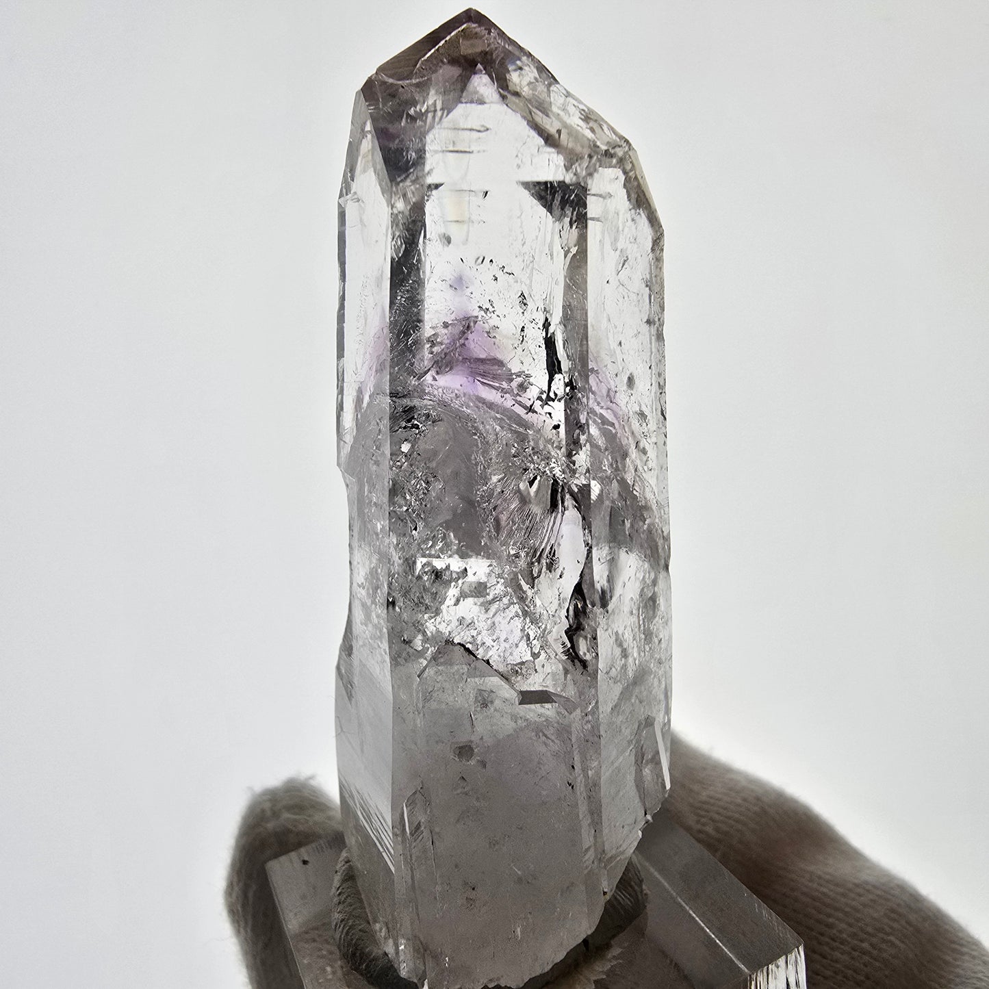 Mine d'améthyste fantôme transparente Point Streep, Goboboseb, Namibie, 63 x 26 x 20 mm