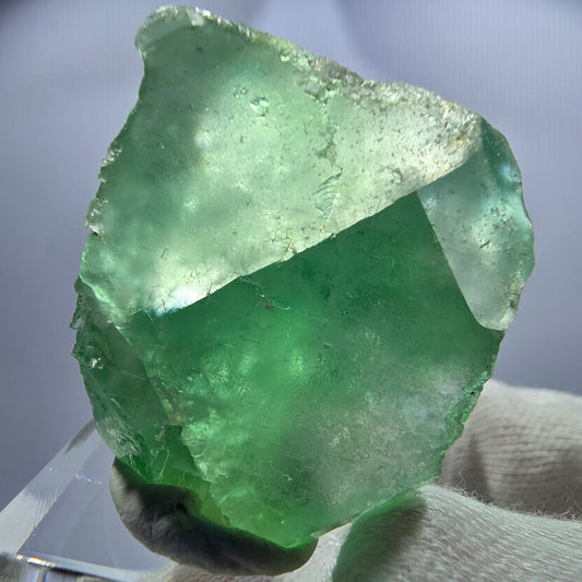 Cube de fluorite fantôme rare (UV), vert Okorusu, Namibie 34 x 29 x 30 mm
