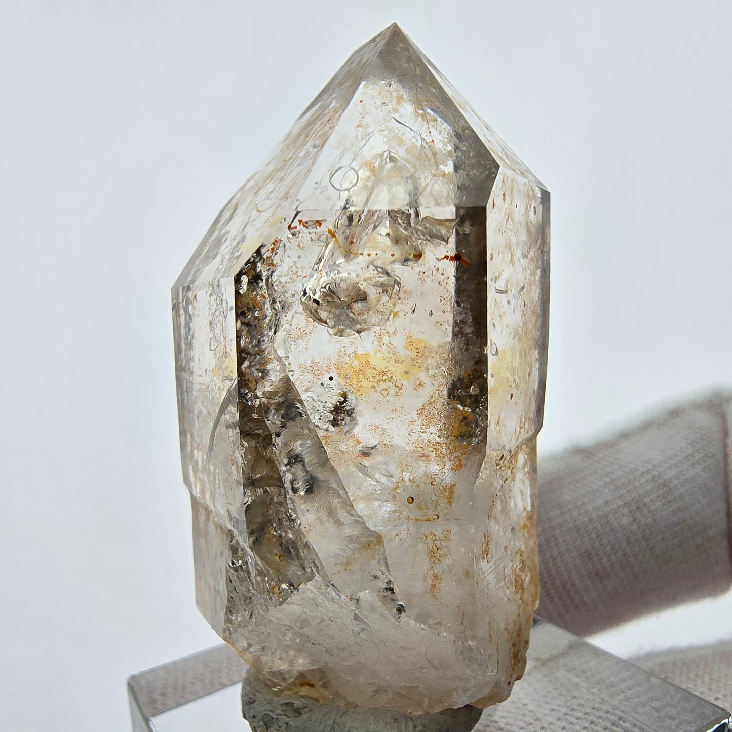 Enhydro Phantom Smoky Quartz Sceptre Tip 1x Bubble Goboboseb, Namibie 43*23*22mm