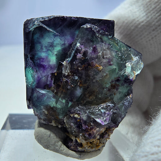 Spécimen rare de cube de fluorite fantôme, vert zonal et violet, Okorusu, Namibie, 25 x 22 x 21 mm