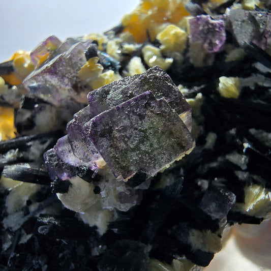 Bunte Phantom Fluorit, Schörl Turmalin, Muskovit Stufe Erongo Namibia 96*46*50mm