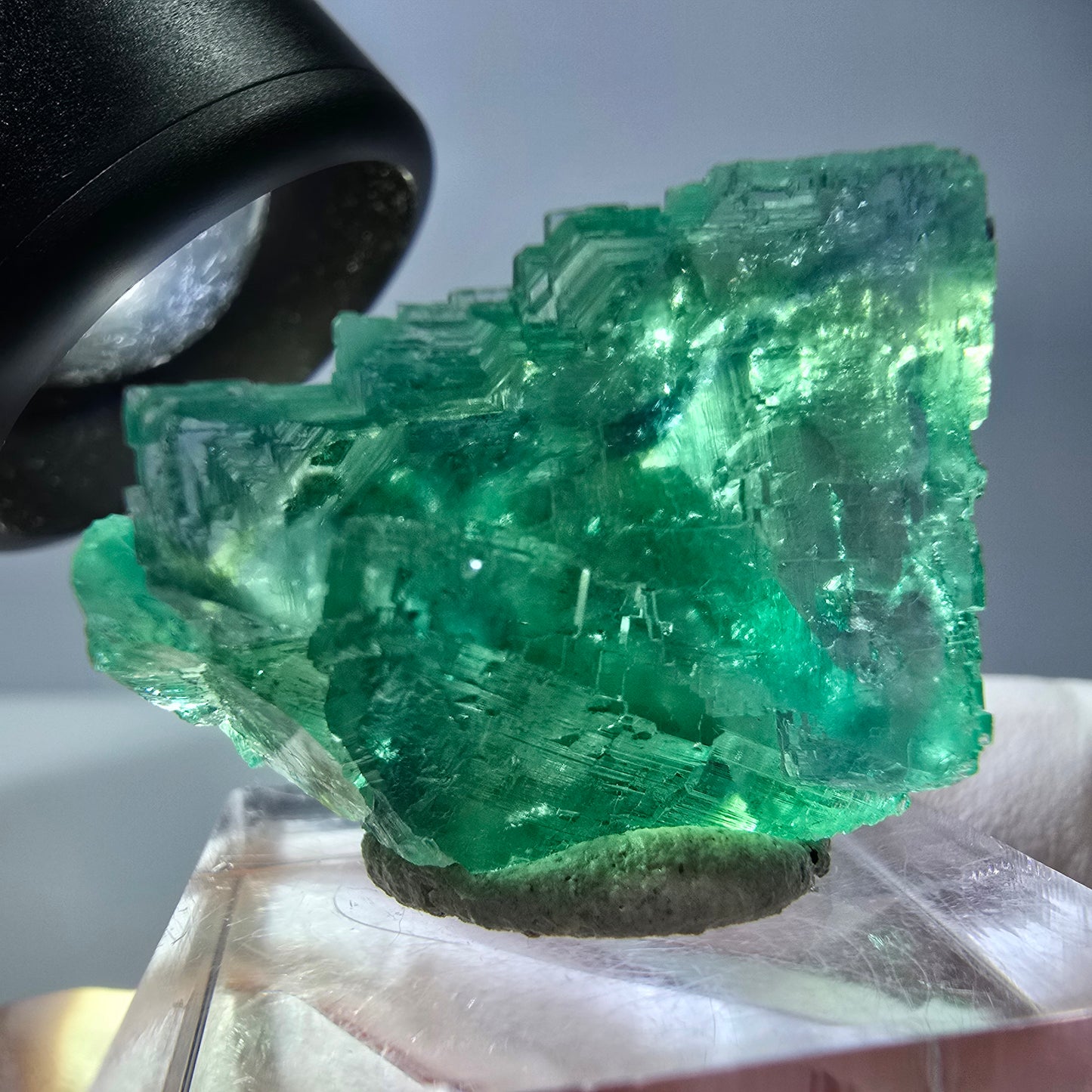 Cube de fluorite fantôme transparente parquetée, vert Okorusu, Namibie 28 x 24 x 22 mm