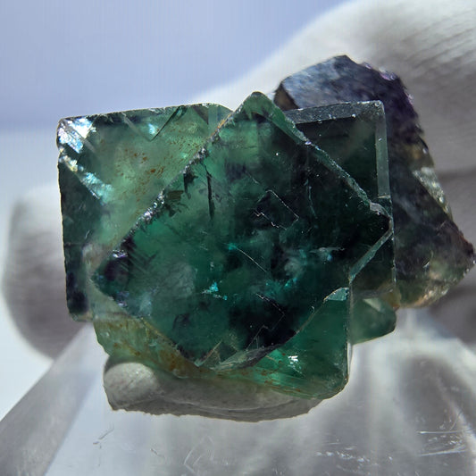 Spécimen rare de cube de fluorite fantôme, vert zonal et violet, Okorusu, Namibie, 29 x 17 x 17 mm