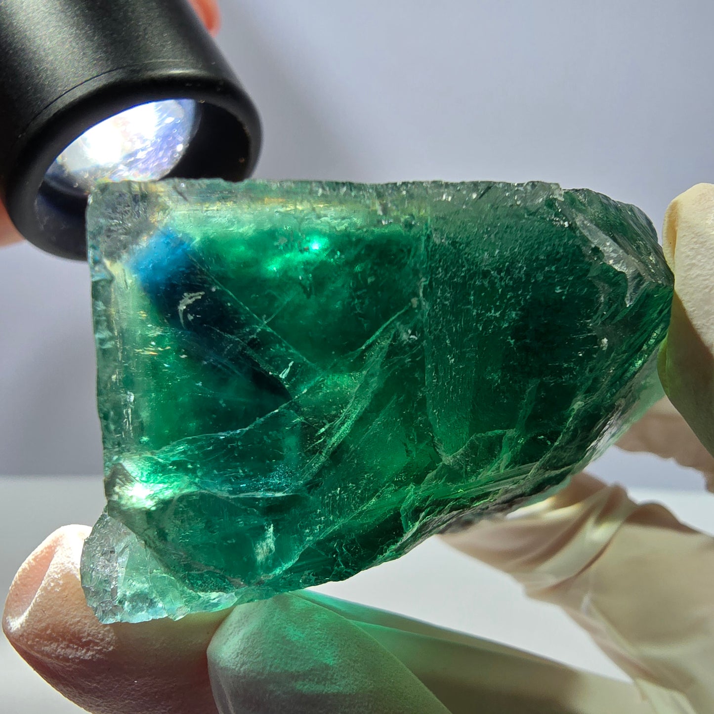 Spécimen de cube de fluorite fantôme transparente, vert parqueté, Okorusu, Namibie, 54 x 48 x 39 mm