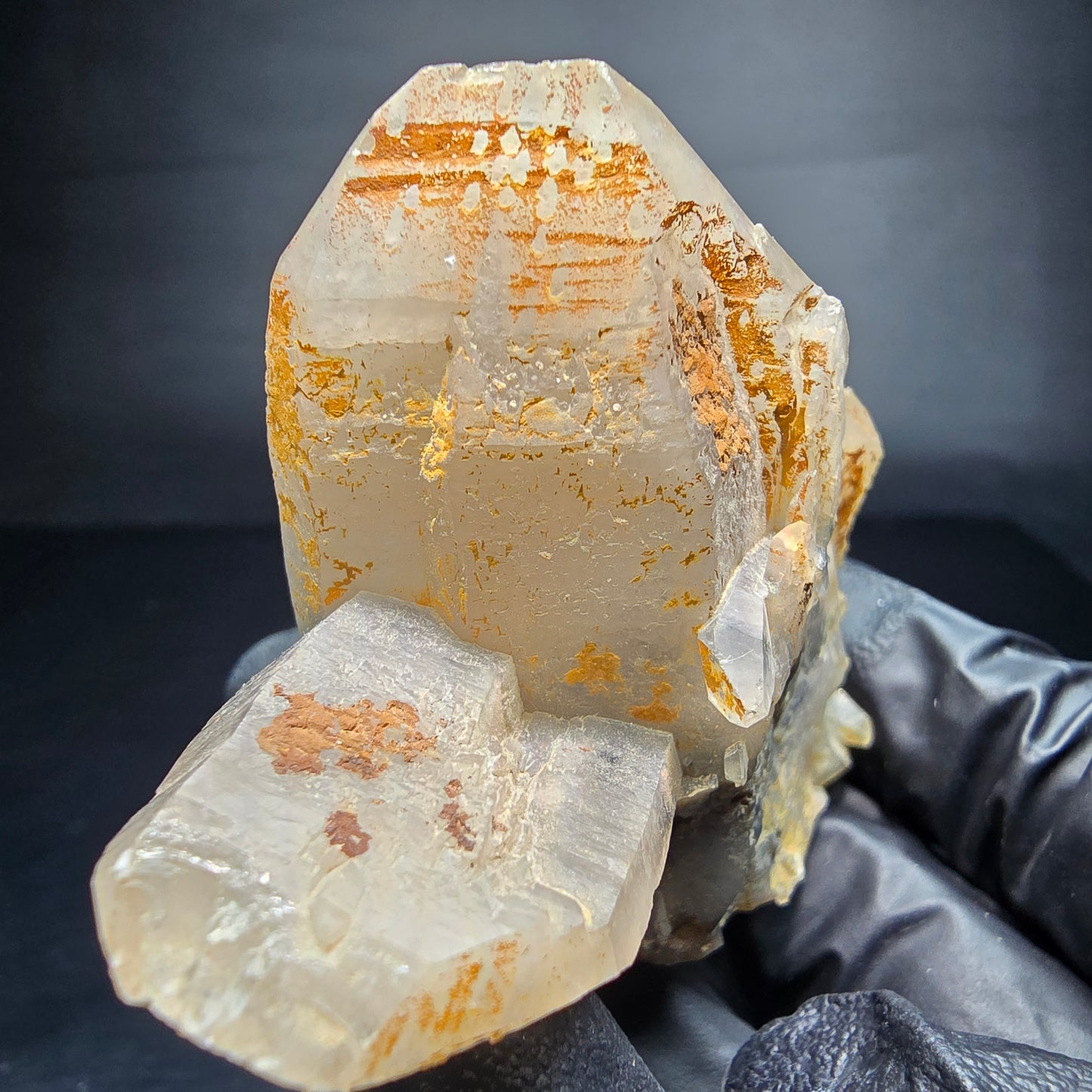 Spécimen rare de quartz en treillis (quartz en treillis) collection Erongo namibie 88*54*53mm