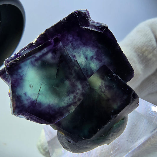 Spécimen rare de cube de fluorite fantôme zonal vert violet Okorusu, Namibie 34*27*20mm