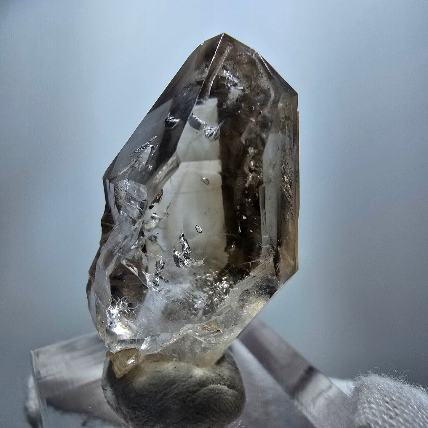 Klarer Phantom Rauchquarz Doppelender Kristall Goboboseb, Namibia 36*21*17mm